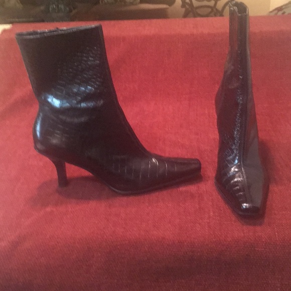 Antonio Melani boots - Picture 2 of 7